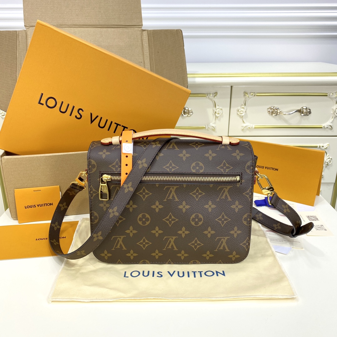 Louis Vuitton POCHETTE METIS Handbag Monogram M44875 